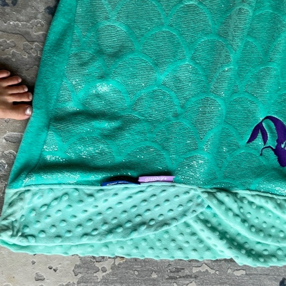 Mermaid blanket - Picture 3 of 8